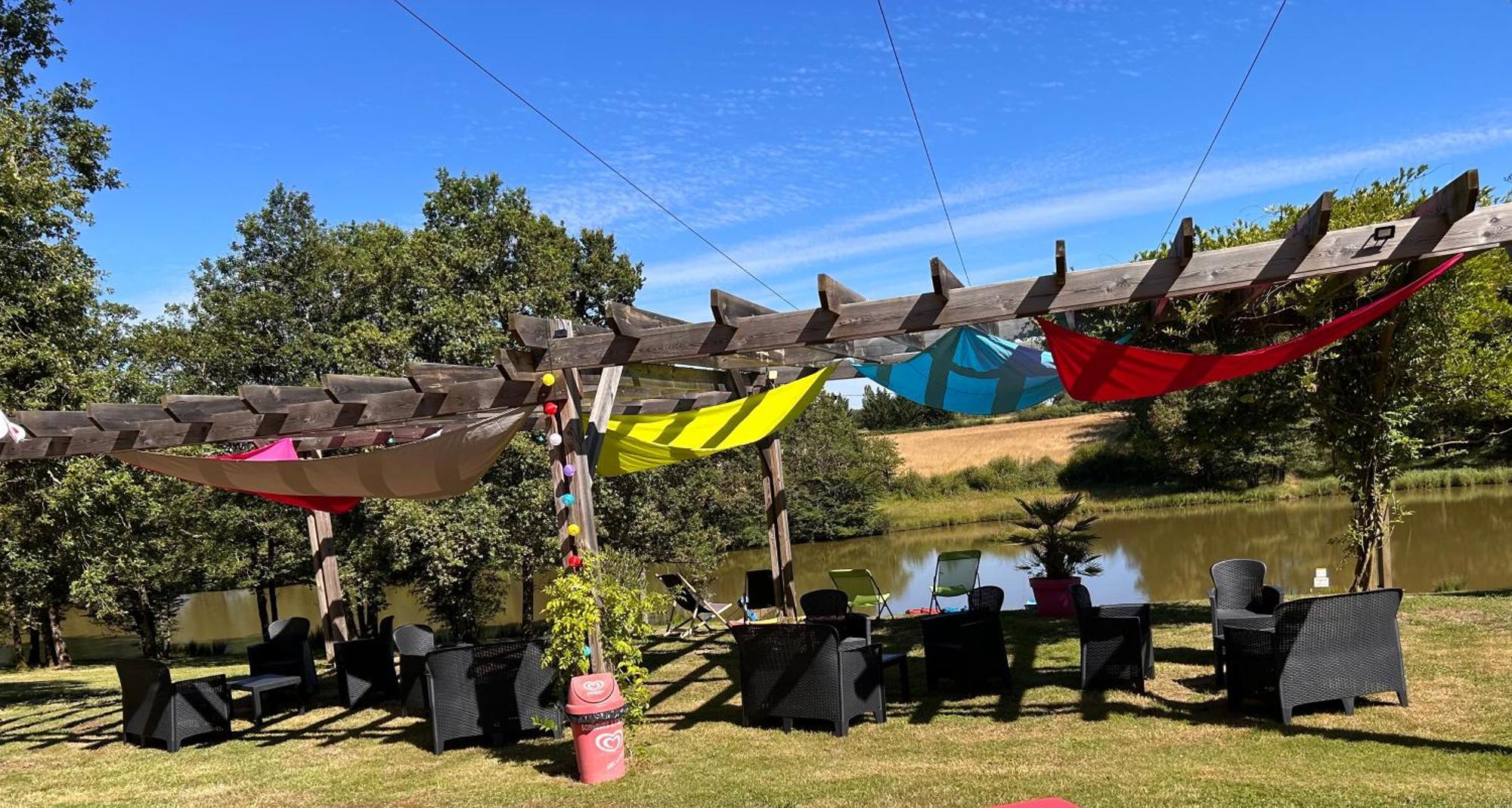 Camping Les Petites Minaudieres Coussay-les-Bois エクステリア 写真