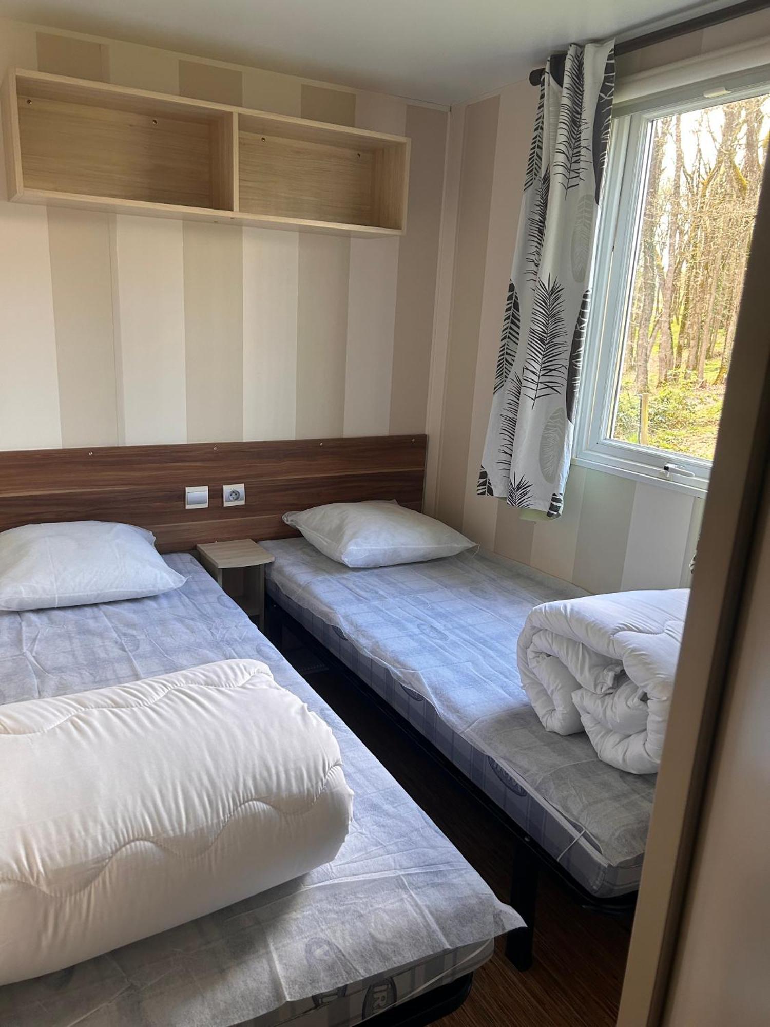 Camping Les Petites Minaudieres Coussay-les-Bois 部屋 写真